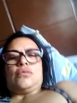 Snapshot of Oceanosexxx chatting on December 2, 5:08 pm Oceanosexxx online show from December 2, 5:08 pm