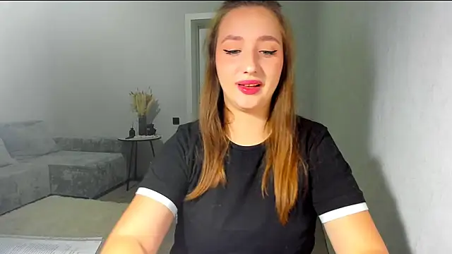 Snapshot of Wise_Bunny chatting on February 23, 9:23 pm Wise Bunny online show from February 23, 9:23 pm