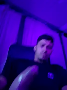 Snapshot of piterrr_hot chatting on November 29, 6:16 am piterrr hot online show from November 29, 6:16 am