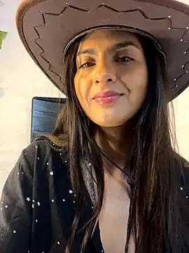 chicachocolate01 online show from October 30, 2:13 am