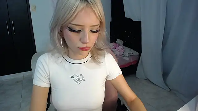 Elizabeth rose02 online show from February 9, 3:43 am