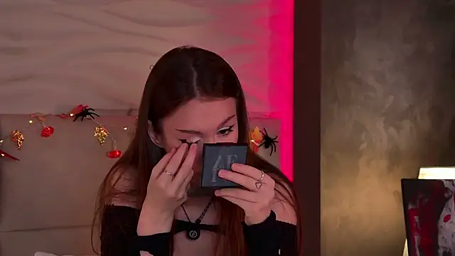 DianaGlow online show from October 20, 2:39 pm