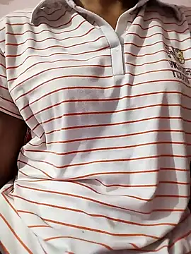 Snapshot of Sx-Maniya chatting on October 31, 1:12 pm Sx-Maniya online show from October 31, 1:12 pm