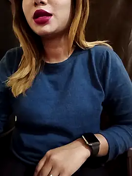 Snapshot of alexa_cam44 chatting on November 14, 8:18 pm alexa cam44 online show from November 14, 8:18 pm