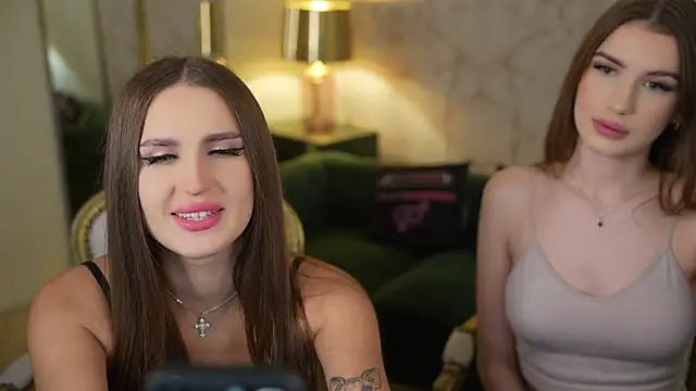 Snapshot of Goldie_Flame chatting on November 12, 7:46 pm Goldie Flame online show from November 12, 7:46 pm