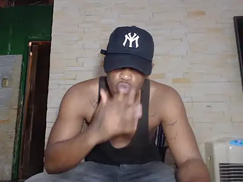 Bedroom Gangster007 online show from February 8, 8:12 pm