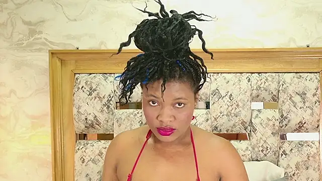 ZOLEY WATSON online show from October 16, 3:07 am