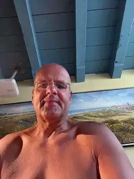 Snapshot of Renebisex chatting on May 30, 5:04 am Renebisex online show from May 30, 5:04 am