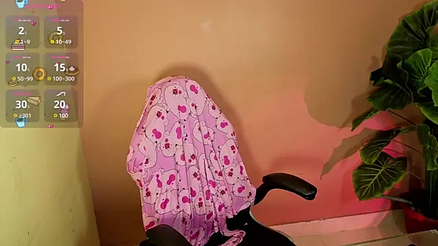 LiLLiAnderson online show from September 14, 12:15 pm