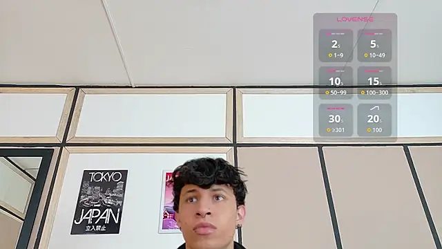 Axel  Evans online show from November 7, 12:16 pm