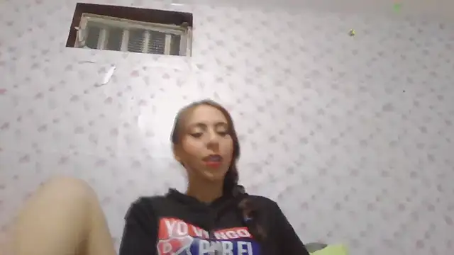 Roselingalvis13 online show from March 14, 2:50 am