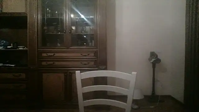 SarettaB90 online show from December 21, 9:55 pm