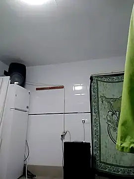 Snapshot of Zk1980 chatting on October 21, 9:04 pm Zk1980 online show from October 21, 9:04 pm