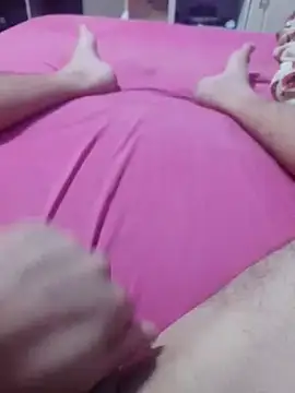 Snapshot of pauzaogrande1 chatting on December 4, 1:04 am pauzaogrande1 online show from December 4, 1:04 am