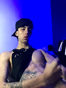 Snapshot of redmen69 chatting on October 6, 6:11 am redmen69 online show from October 6, 6:11 am