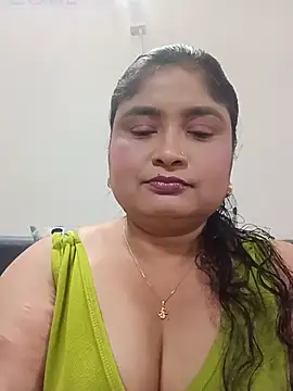 Snapshot of hornyriyanka chatting on July 15, 2:50 am hornyriyanka online show from July 15, 2:50 am