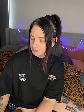 Snapshot of Sookie_Soxxxe chatting on November 24, 2:11 am Sookie Soxxxe online show from November 24, 2:11 am