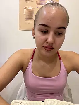 CandyVice online show from December 5, 5:09 pm