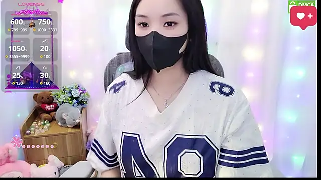 HanaYourlove online show from May 20, 2:34 pm