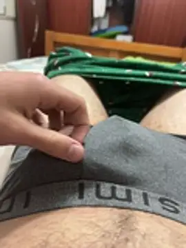 Snapshot of DANIELOLIVEIRA2 chatting on February 9, 8:02 pm DANIELOLIVEIRA2 online show from February 9, 8:02 pm