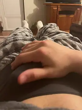 Snapshot of DANIELOLIVEIRA2 chatting on February 21, 8:21 pm DANIELOLIVEIRA2 online show from February 21, 8:21 pm