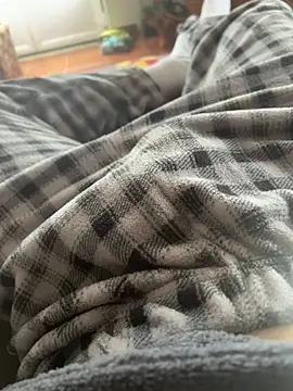 Snapshot of DANIELOLIVEIRA2 chatting on March 2, 5:09 pm DANIELOLIVEIRA2 online show from March 2, 5:09 pm