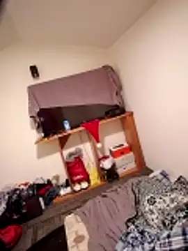 Snapshot of uratre chatting on December 16, 7:57 am uratre online show from December 16, 7:57 am