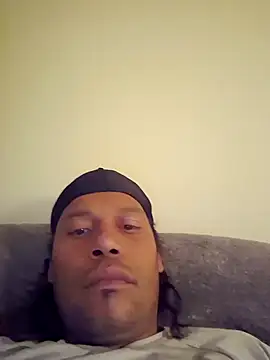 uratre online show from April 1, 5:54 pm