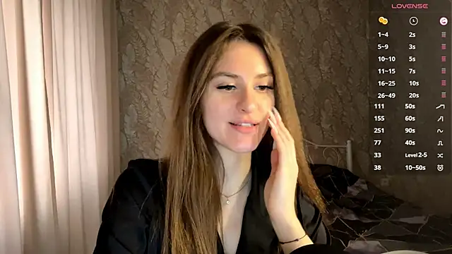 miainheat online show from December 2, 9:14 am