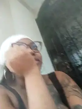 Snapshot of SheilaCoopers_ chatting on September 11, 10:59 am SheilaCoopers online show from September 11, 10:59 am