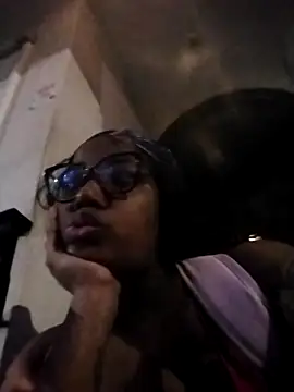 Snapshot of SheilaCoopers_ chatting on October 2, 10:33 am SheilaCoopers online show from October 2, 10:33 am