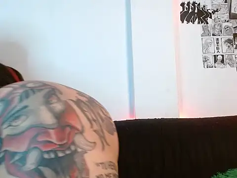 Snapshot of Chloe_paytone chatting on November 13, 8:19 pm Chloe paytone online show from November 13, 8:19 pm