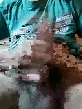Snapshot of whitebullock chatting on July 5, 4:03 pm whitebullock online show from July 5, 4:03 pm