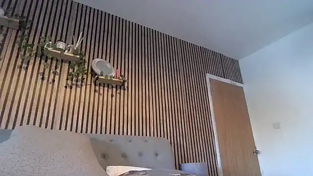 poppyinga1 online show from March 1, 4:09 pm