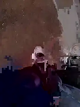 Snapshot of KingBonga chatting on October 12, 3:27 am KingBonga online show from October 12, 3:27 am