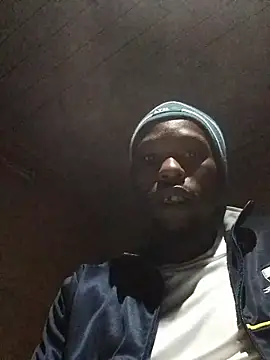 Snapshot of KingBonga chatting on January 16, 10:47 pm KingBonga online show from January 16, 10:47 pm