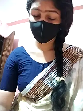 Snapshot of Prionti- chatting on November 6, 2:56 am Prionti- online show from November 6, 2:56 am