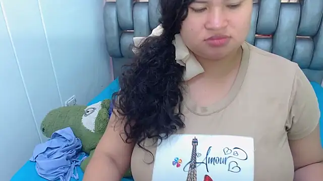 Madison Copers online show from December 19, 11:01 pm