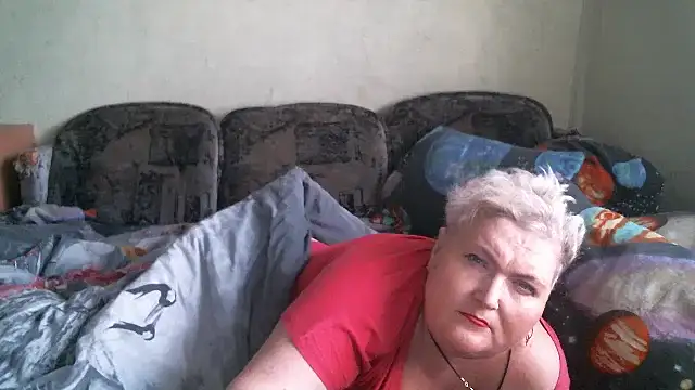 Snapshot of Lana555 chatting on June 14, 2:24 am Lana555 online show from June 14, 2:24 am