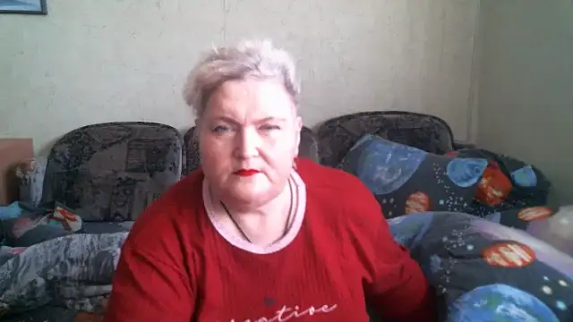 Snapshot of Lana555 chatting on June 14, 2:52 pm Lana555 online show from June 14, 2:52 pm