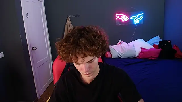 Snapshot of Tommy_Jamm chatting on September 18, 10:39 am Tommy Jamm online show from September 18, 10:39 am