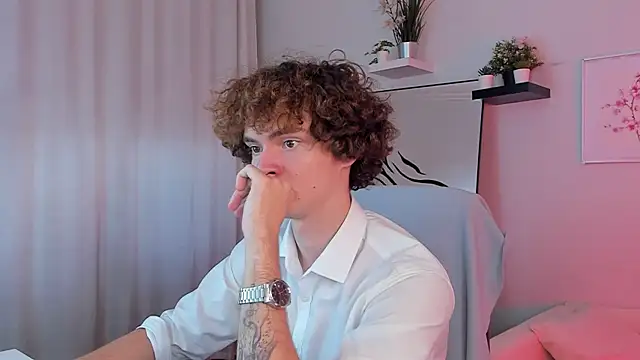 Snapshot of Tommy_Jamm chatting on October 21, 2:07 pm Tommy Jamm online show from October 21, 2:07 pm