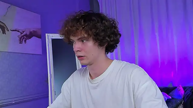 Snapshot of Tommy_Jamm chatting on October 24, 3:08 pm Tommy Jamm online show from October 24, 3:08 pm