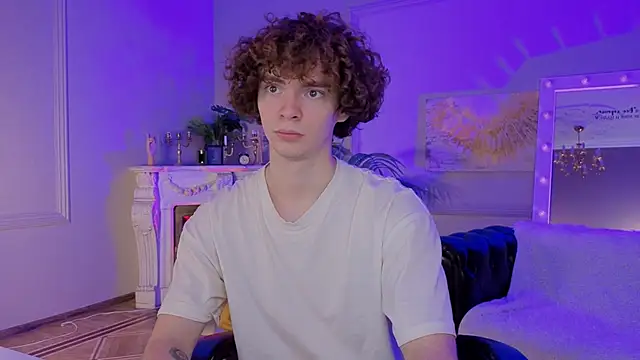 Snapshot of Tommy_Jamm chatting on November 20, 3:34 pm Tommy Jamm online show from November 20, 3:34 pm