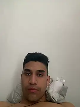 Snapshot of Camachito332 chatting on June 14, 10:12 pm Camachito332 online show from June 14, 10:12 pm