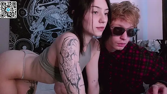 Snapshot of poisondevotion chatting on September 29, 9:58 am poisondevotion online show from September 29, 9:58 am