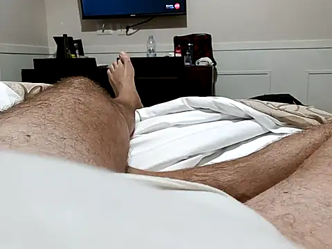 Io125 online show from November 23, 11:04 pm