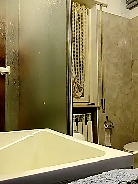 Io125 online show from December 1, 7:13 am