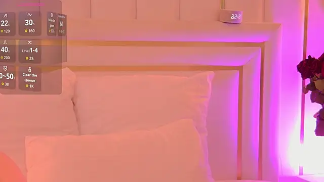 NancySmitts online show from April 7, 3:56 pm