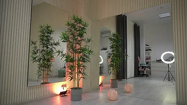 EmmaBlanco online show from February 28, 7:37 pm